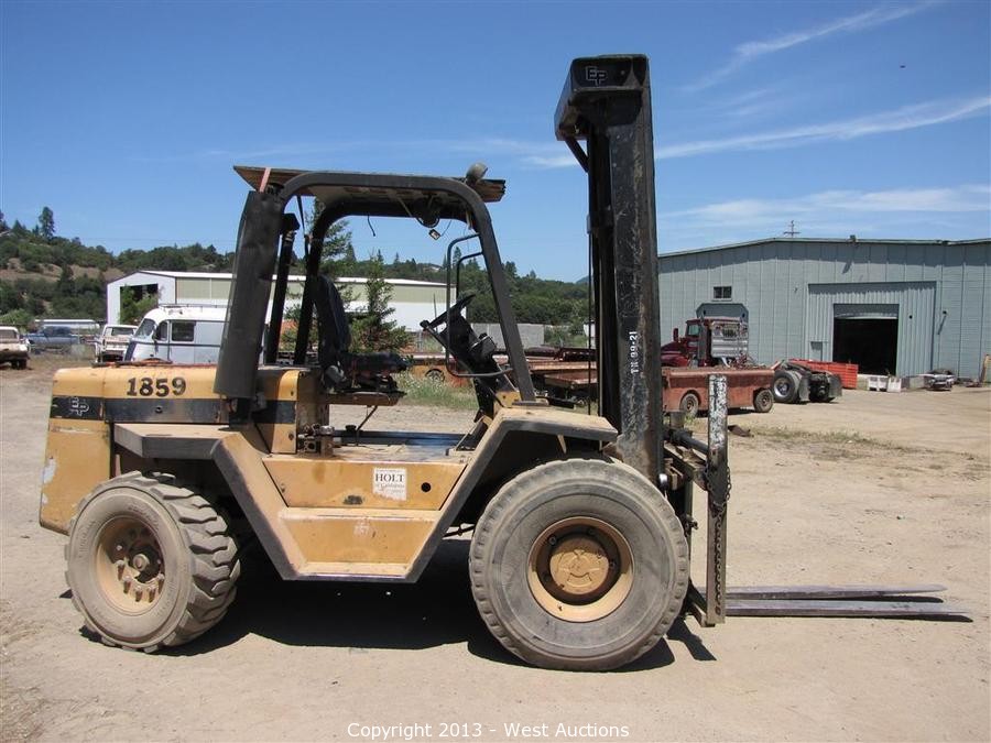 West Auctions Auction Complete Sellout of Willits Towing & Recovery