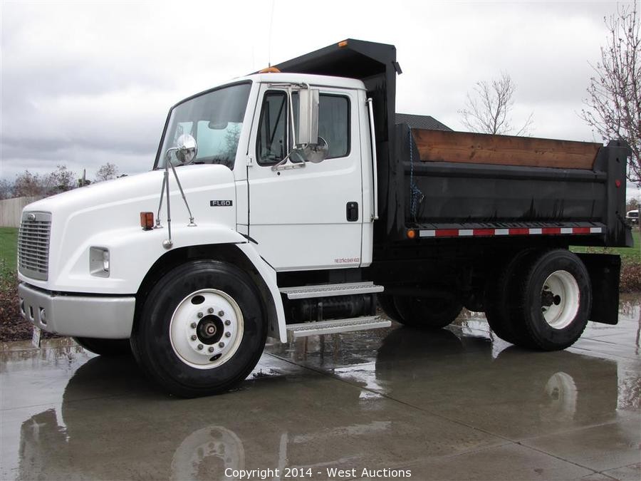 99 freightliner fl60