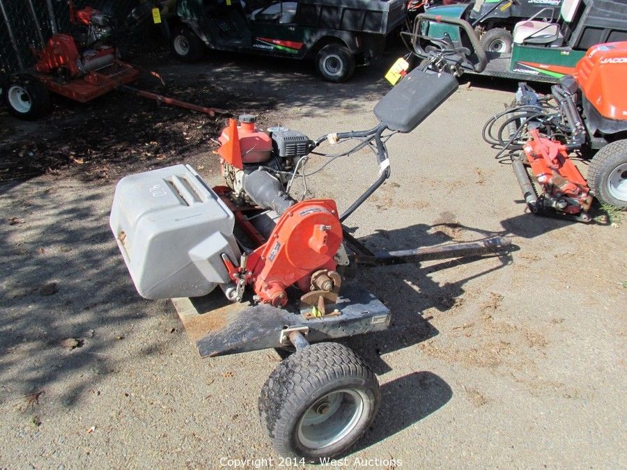 West Auctions - Auction: Golf Course Landscape Equipment ITEM: 2006 ...