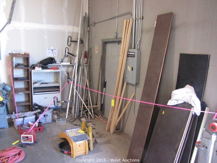 West Auctions Auction Complete Sellout of Electronic Parts Store