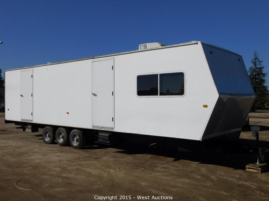 West Auctions Auction 2000 34' Spencer Toy Hauler Travel Trailer