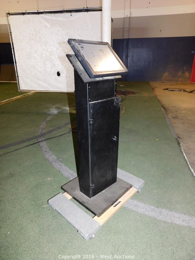 West Auctions Auction ProBatter PX2 Professional Pitching Simulator