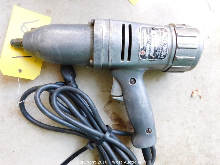 West Auctions Auction C&L Construction Liquidation of Equipment and Tools ITEM Black and
