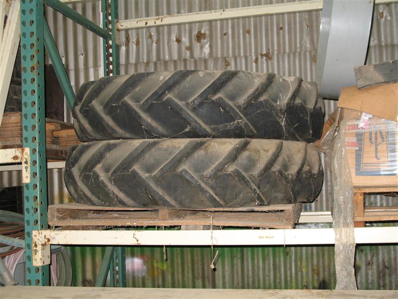 West Auctions Auction Estate Sale in Woodland, California ITEM (2