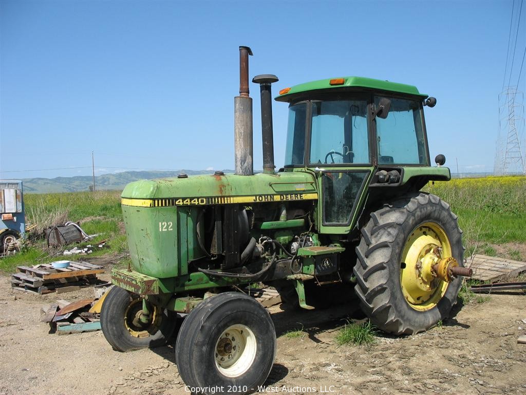 West Auctions Auction Dave's Hay Barn Inc. in Esparto, California