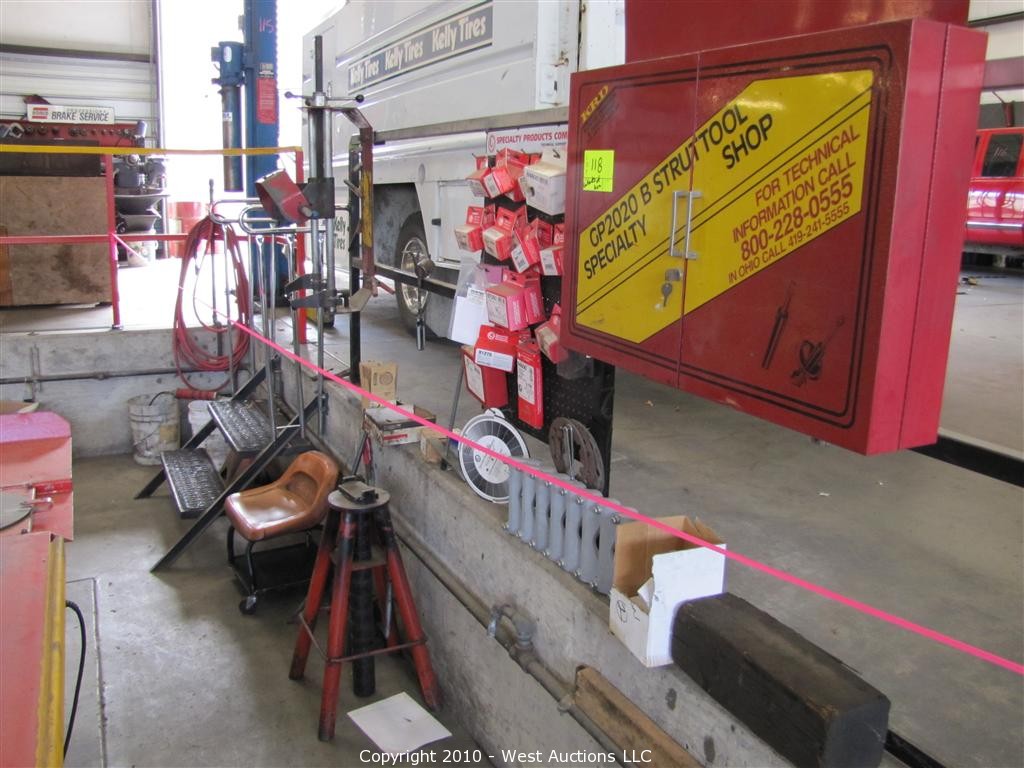 West Auctions Auction Bill Lowe & Sons Tire & Automotive in Woodland