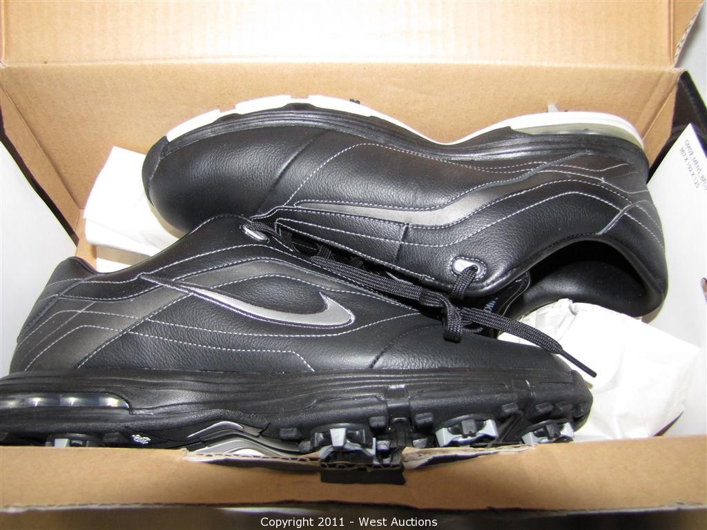 nike golf shoes academy
