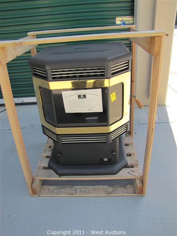 West Auctions Auction Stove and Backyard Store in Brentwood, CA ITEM