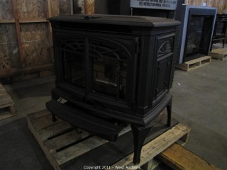 West Auctions - Liquidation of Potter Stoves and Jacuzzis in Berkeley, CA