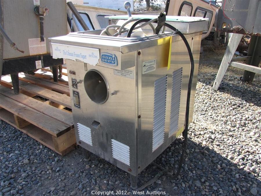 West Auctions Auction Warehouse Liquidation of Restaurant Equipment Dealer ITEM Sani Serv