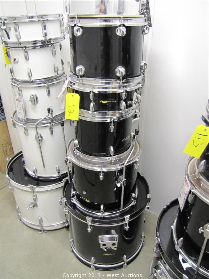 West Auctions Auction Instruments and Equipment from Music Store