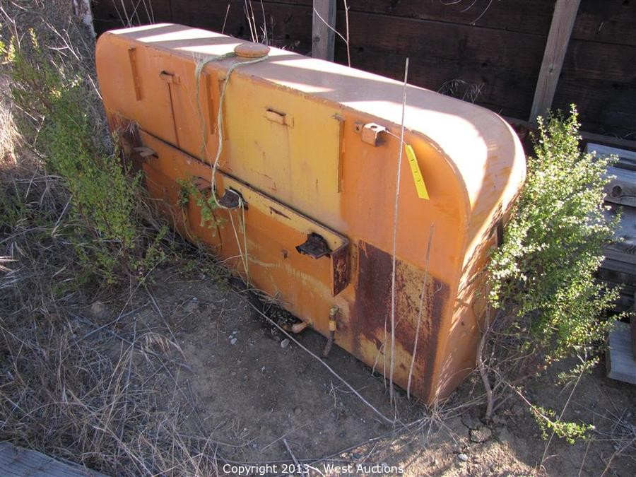 West Auctions Auction Heavy Construction Equipment, Trucks, Trailers