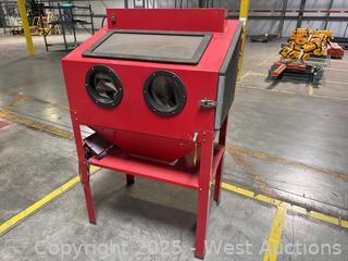 Steel Material Blasting Cabinet 