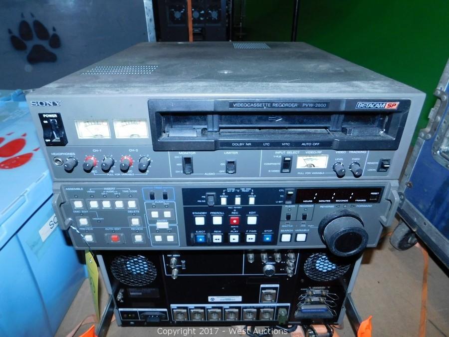 Sony PVW-2800 BetaCam SP Videocassette Recorder Auction