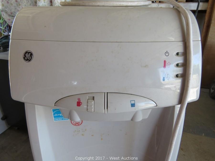 West Auctions Auction Complete Sellout of Construction Company ITEM