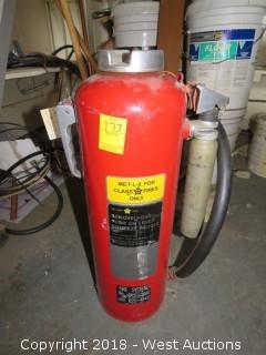 Met-L-X Fire Extinguisher 