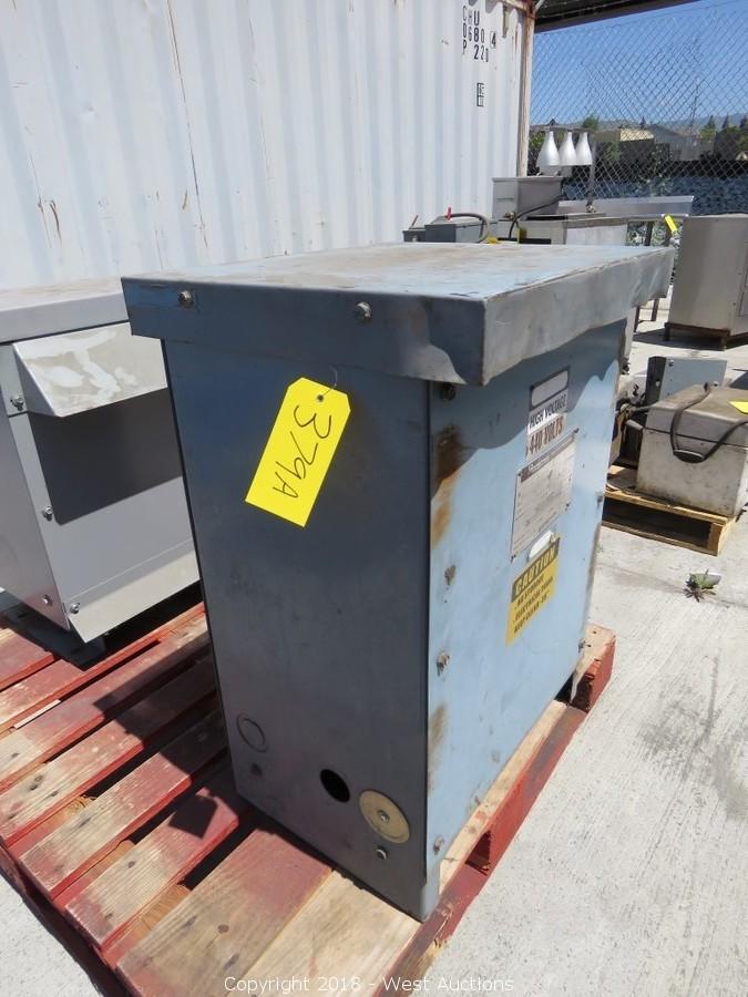 West Auctions Auction Industrial Machinery, Concession Stands