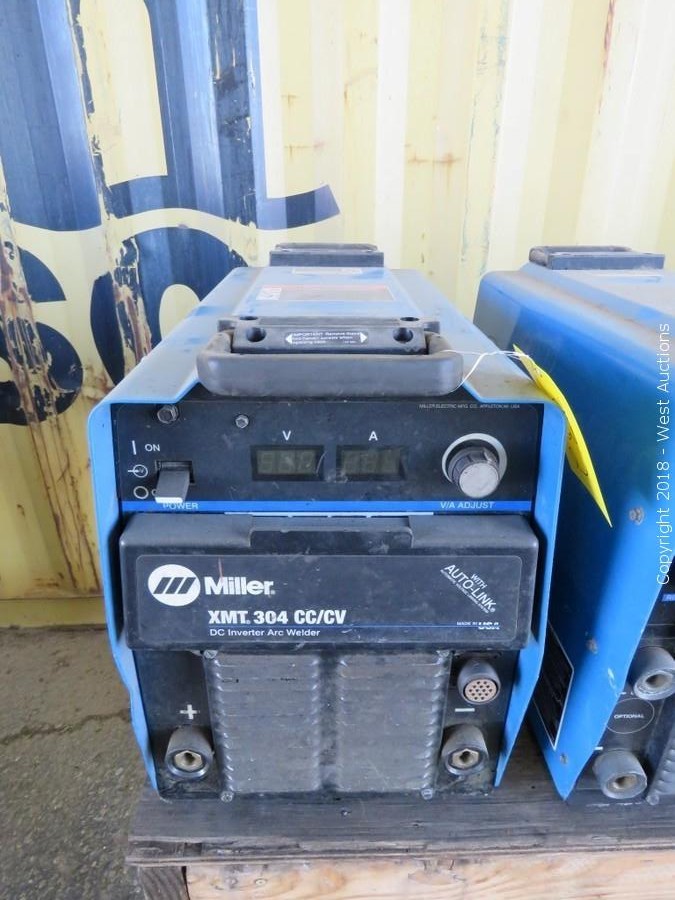 West Auctions - Auction: Dozers, Trailers, Vehicles, Forklifts and