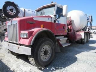 2003 Kenworth W900 Mixer Truck with McNeilus 11 Cy Mixer