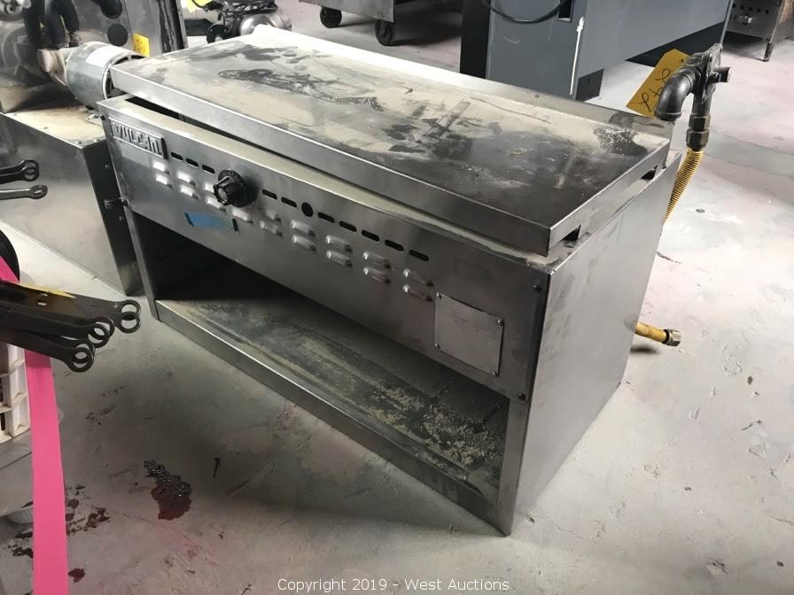 West Auctions Auction Online Auction Of Audio Visual And Commercial Kitchen Equipment Item Vulcan Hart Icm 36 Gas Infrared Cheese Melter