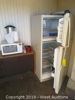 Bulk Lot: Break Room Items