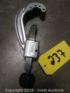 Ridgid 152 Quick-Acting Tubing Cutter