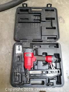 Senco Finish Pro 32 16 Gauge Finish Nail Gun