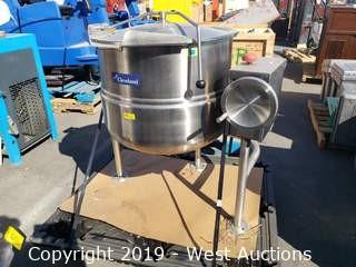 Cleveland KDL-40-T Tilting 40 Gal. 2/3 Steam Jacketed Kettle