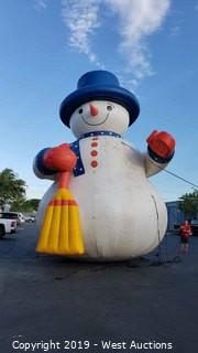 25' Inflatable Snowman 