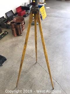 Wooden Tripod Stand