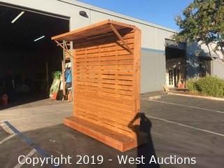 Rolling and Collapsible Pallet Wall