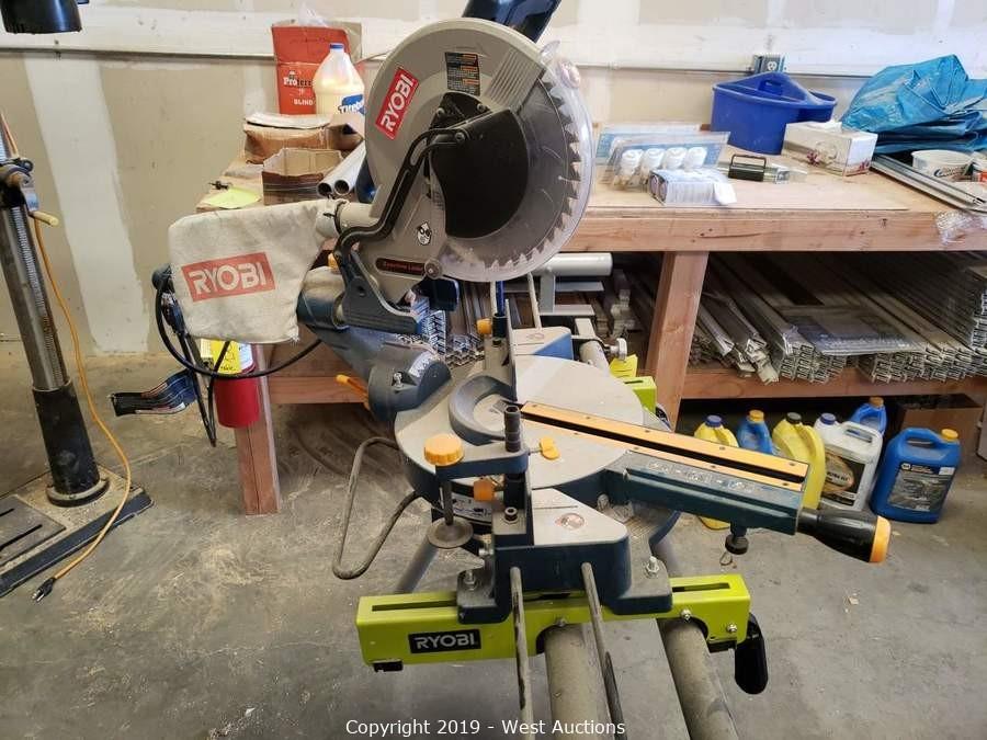 West Auctions Auction Woodworking Machinery Auction from Dance Floor