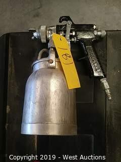 Husky HDS650 Siphon Feed Spray Gun