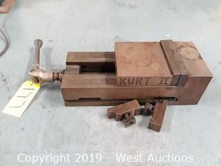 Kurt 2 6" Machine Vise