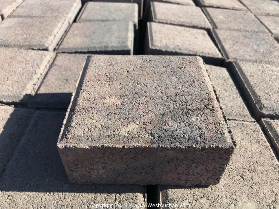 Online Auction of Patio Pavers and Concrete Retaining Wall Blocks for Sale in Dixon, CA