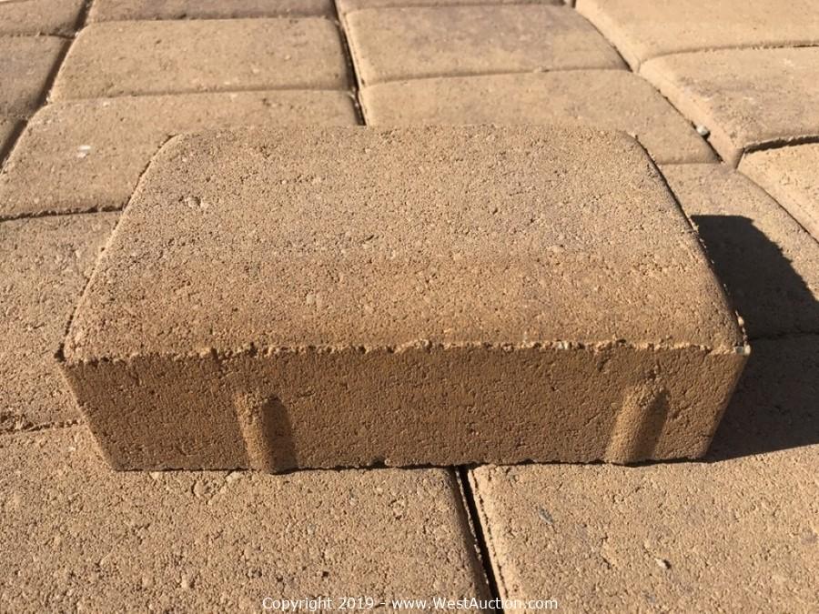 Online Auction of Patio Pavers and Concrete Retaining Wall Blocks for Sale in Dixon, CA