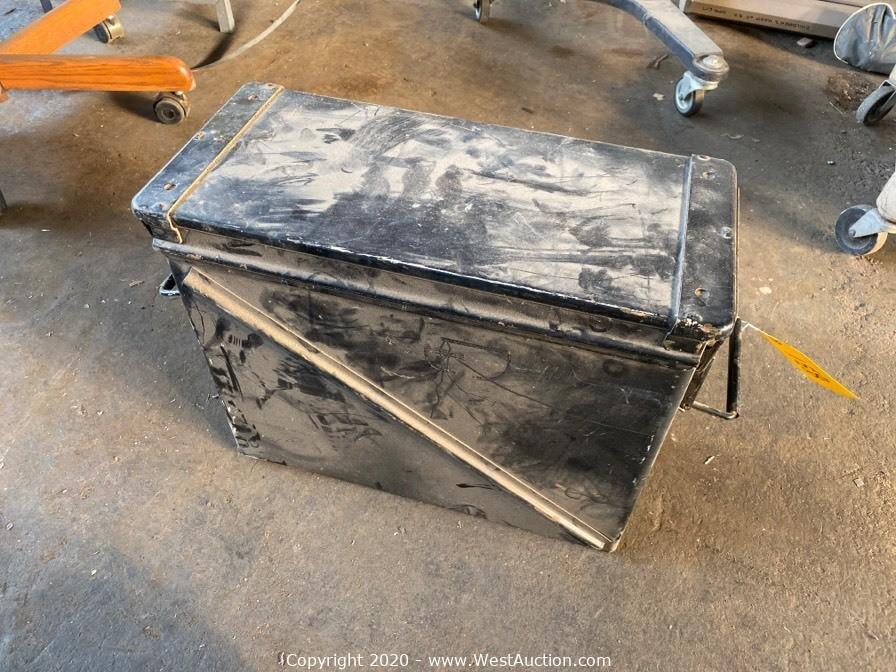 Online Tenant Abandonment Auction in San Pablo, CA