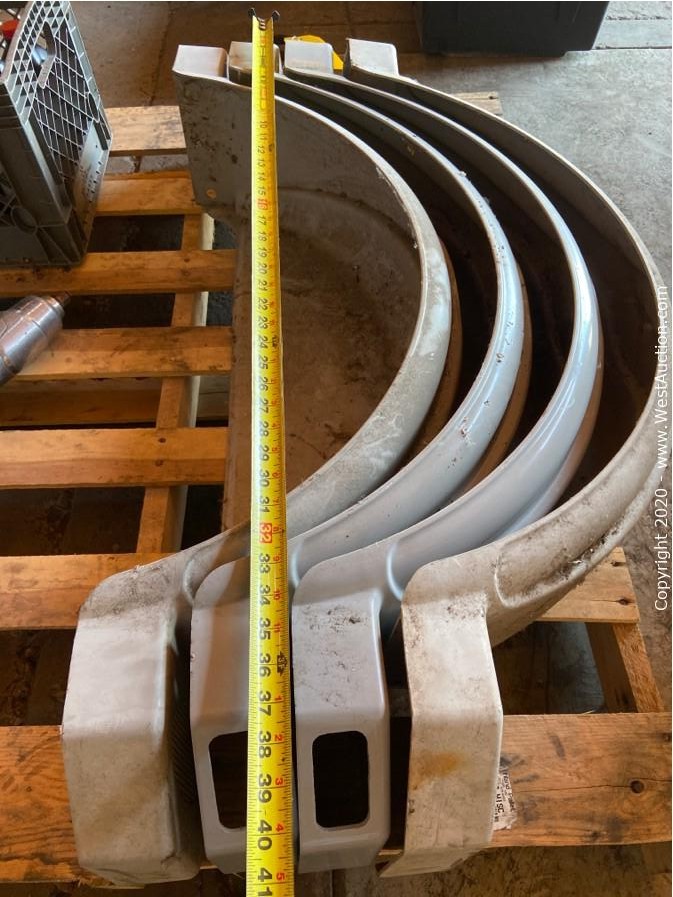 West Auctions Auction Bankruptcy Auction of RV Fifth Wheel Trailers