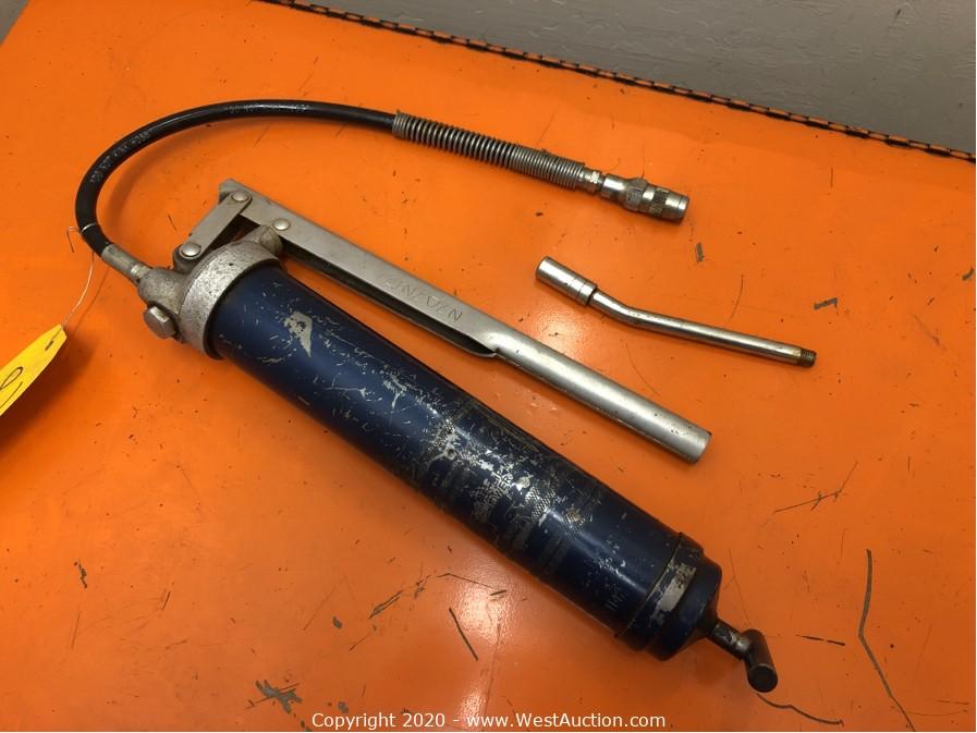West Auctions Auction Cub's Garage Auction ITEM Lincoln Grease Gun