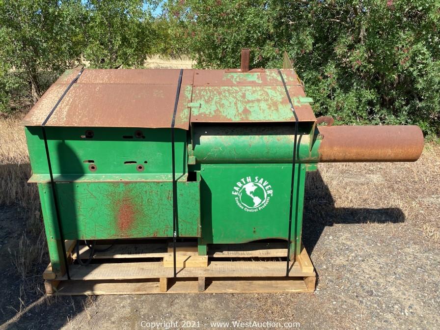 West Auctions Auction Farm and Machine Shop Auction with Tractors