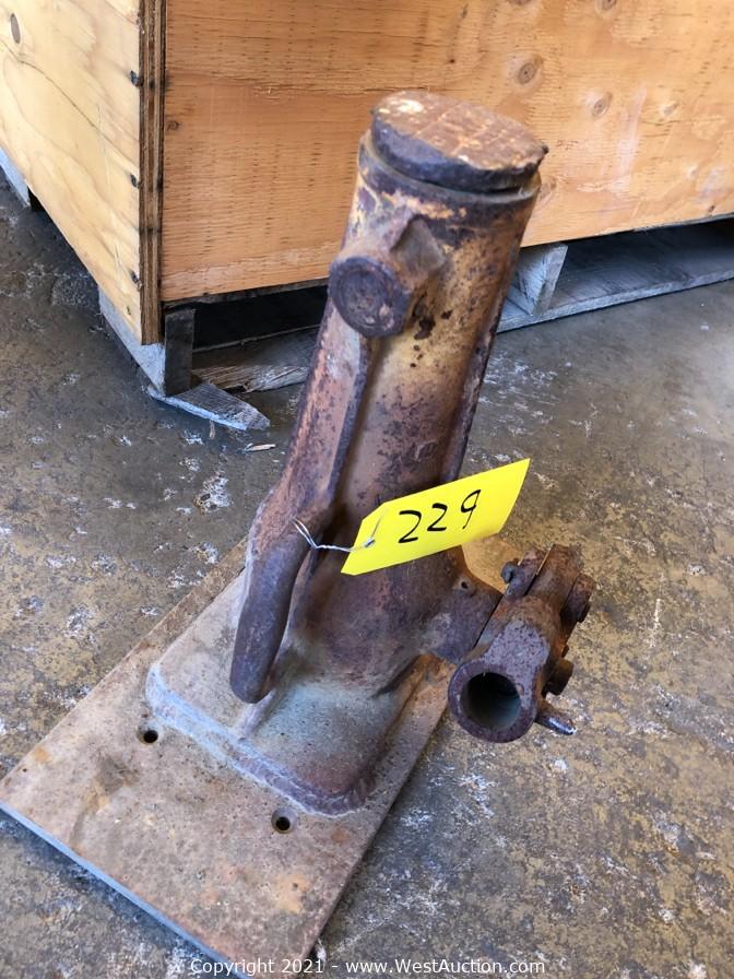 West Auctions Auction Surplus Liquidation of Storage Trailers, Tools