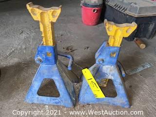 (2) 4-ton Jack Stands