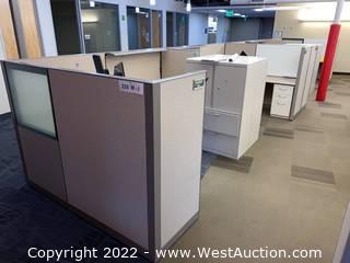 Cubicle Assembly With (5) Cubicle Offices