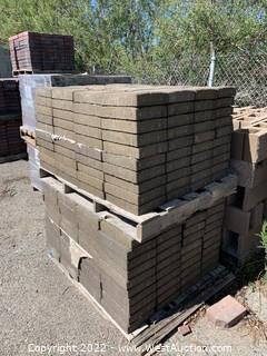 (2) Pallets of Carriage Stone Mojave Blend Giants