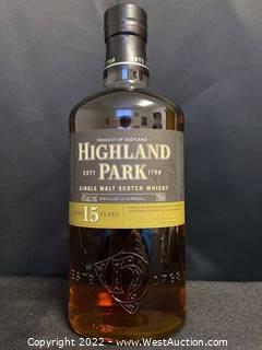(1) Highland Park 15 Year Old Single Malt Scotch Whisky (750ml)