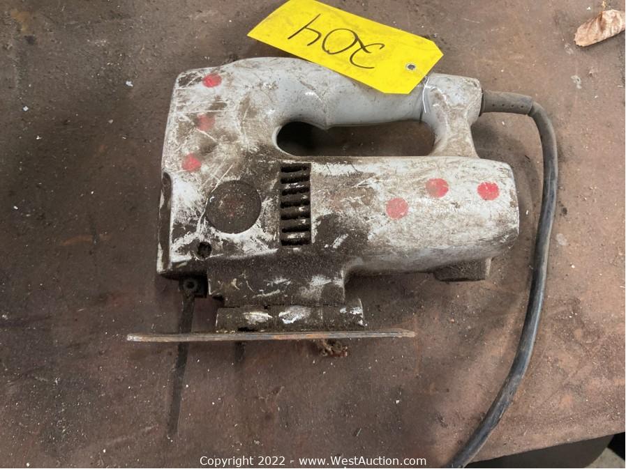 Don Rich Studios Auction of Forklift, Machinery and Tools