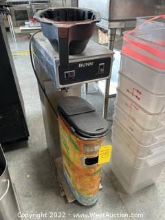 Bunn Brewing Machine With Iced Tea Dispenser