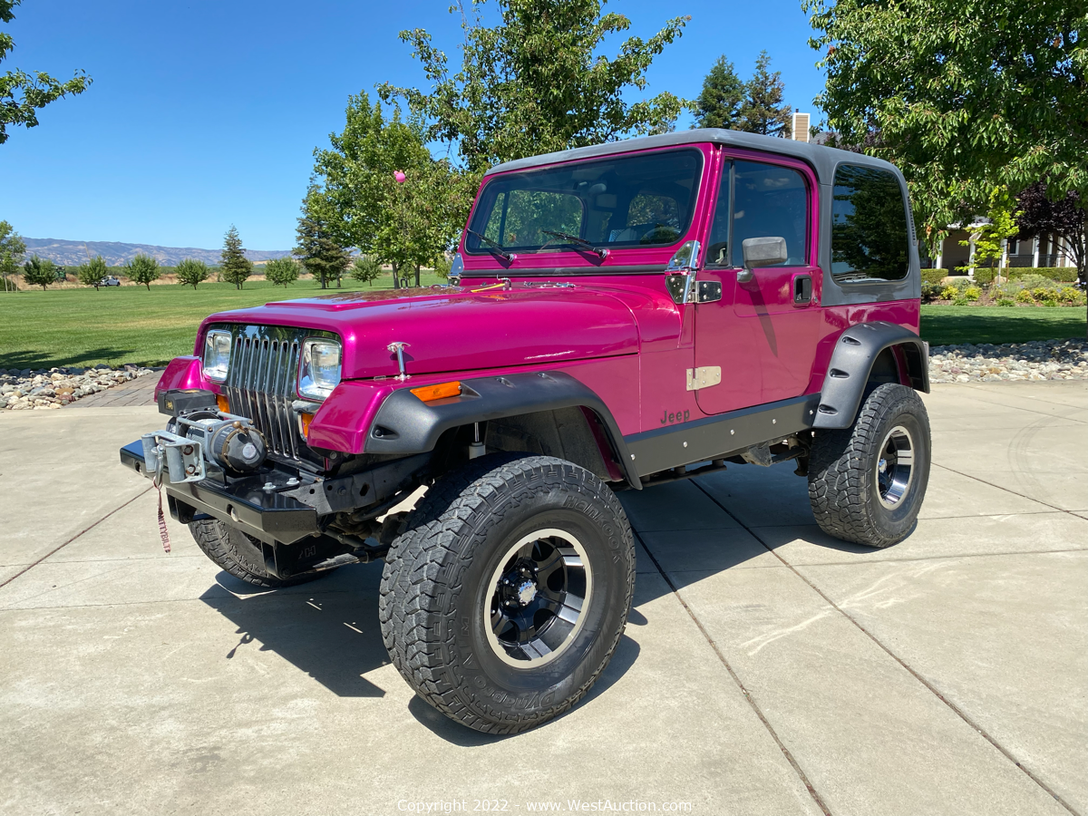 West Auctions - Auction: Cross Country Motorhome, Jeep Wrangler YJ, 1968  Dodge D100, 1975 Datsun B210, And 1974 Volkswagen Beetle For Sale Near  Sacramento CA ITEM: 1993 Jeep Wrangler YJ 4X4