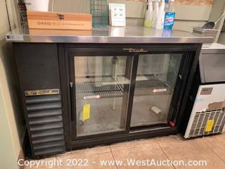 True 2-Door Backbar Under Counter Refrigerator (No Contents)