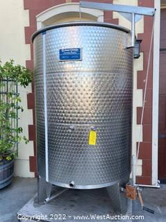 Marchisio Stainless Steel Fixed Capacity Wine Tank With Jacketed Upper Half - 1600L